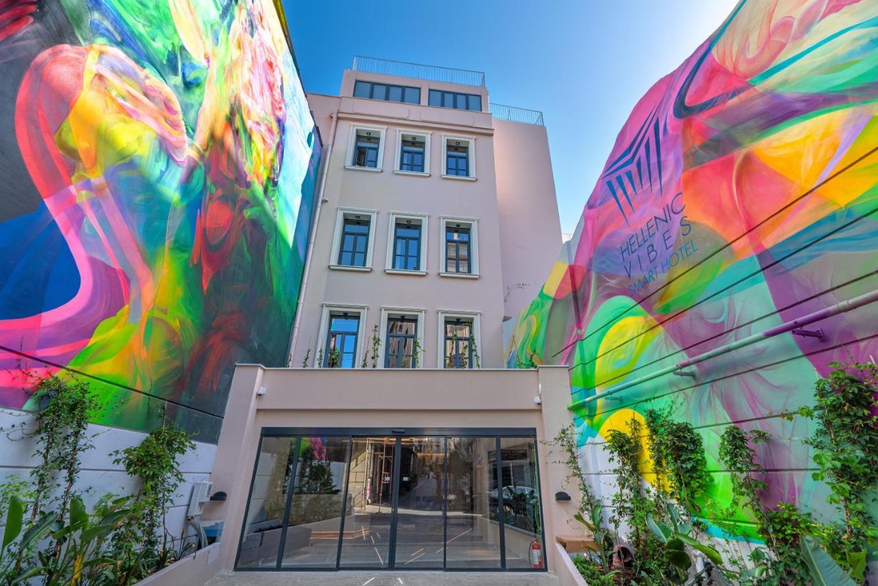 Hellenic Vibes Smart Hotel Aten Exteriör bild The entrance to the gallery